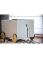Cassetta box porta giocattoli in legno a forma di automobile con ruote e corda per il trasporto - Collezione Lotta by BellAmy