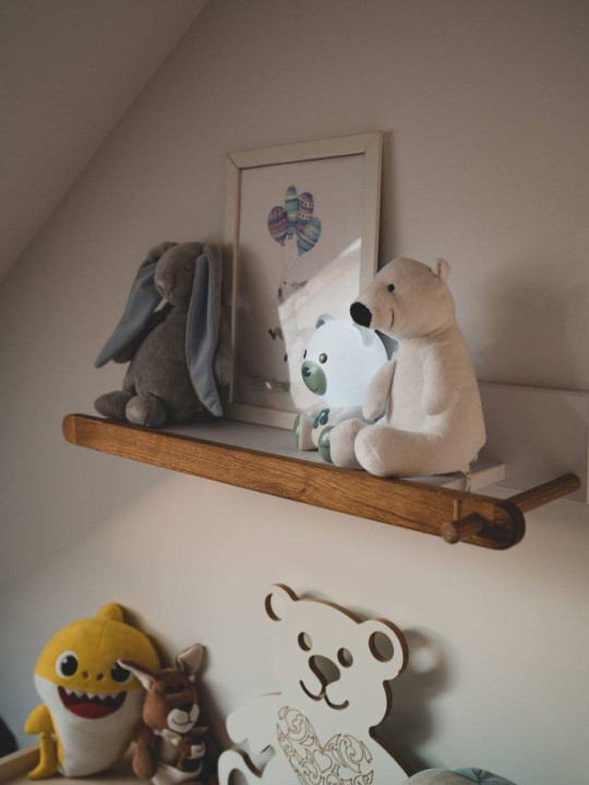 White and oak wooden shelf for children ideal as a shelf for books and toys - Lotta by BellAmy