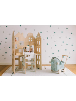 Scrivania 2 in 1 che può essere trasformata in un paravento decorativo per la cameretta dei bambini