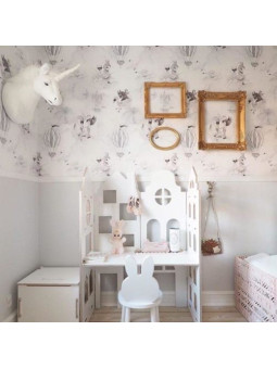 Scrivania 2 in 1 che può essere trasformata in un paravento decorativo per la cameretta dei bambini