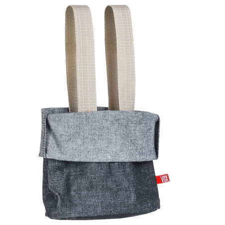 The VOX Stige Hanging Organizer in Denim offers space for your baby's small items