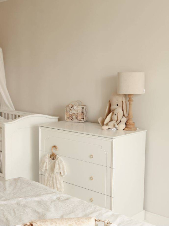 Chest of 3 drawers with changing table for children's bedroom in white wood with large drawers Royal collection by BellAmy