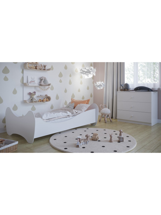 Montessori philosophy children's bed in white wood in the shape of butterfly wings by Kocot Kids