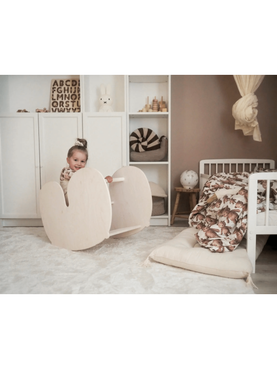 Dondolo in legno naturale montessoriano per bambini utilizzabile anche come scrivania - Nuppu by Fitwood