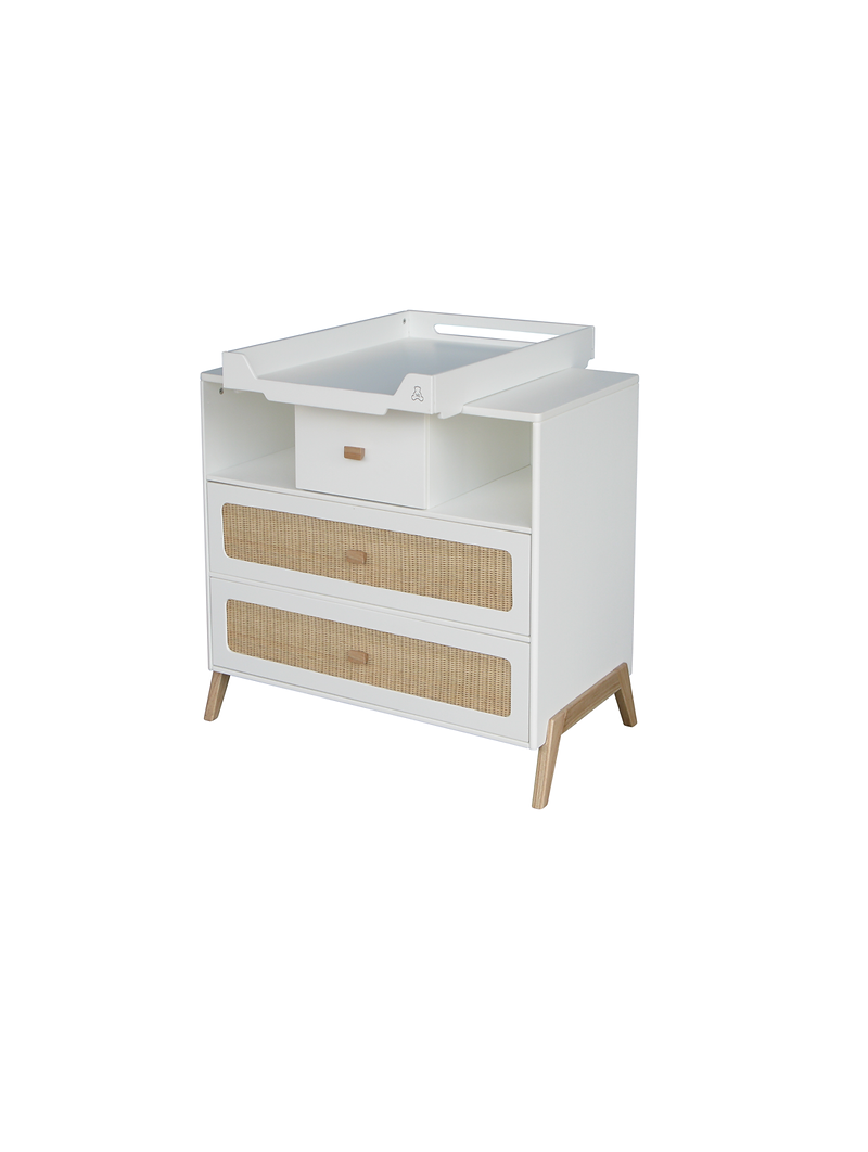 Children's chest of drawers with changing table in rattan with solid wood details model Marélia by Théo Bébé