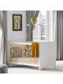 Culla per neonati trasformabile in lettino montessoriano per bambini 70x140 in legno bianco e rovere collezione Leaf di VOX