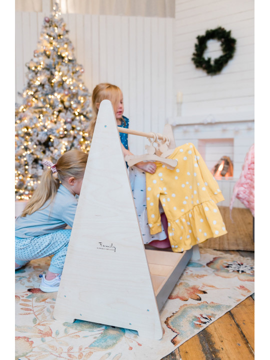 Montessori Children's Coat Hanger - Open Wardrobe for Children