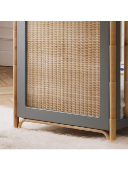 Culla Océania 60x120 in Legno Grigio e Rattan - Théo Bébé