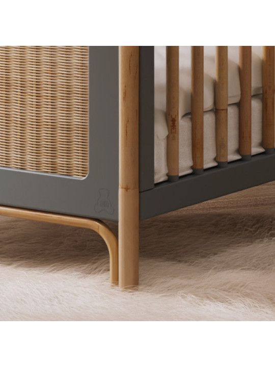 Culla / Lettino evolutivo Océania 70x140 in legno grigio e rattan - Théo Bébé