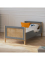 Culla / Lettino evolutivo Océania 70x140 in legno grigio e rattan - Théo Bébé