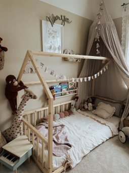 Hut Floor Bed in Pine Wood - Nature King