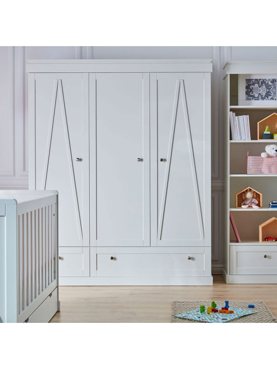 Wardrobe for the Children's Bedroom in white MDF with a traditional and modern design