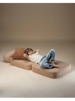 Poltrona per bambini Flip in velluto a coste marrone - Wigiwama