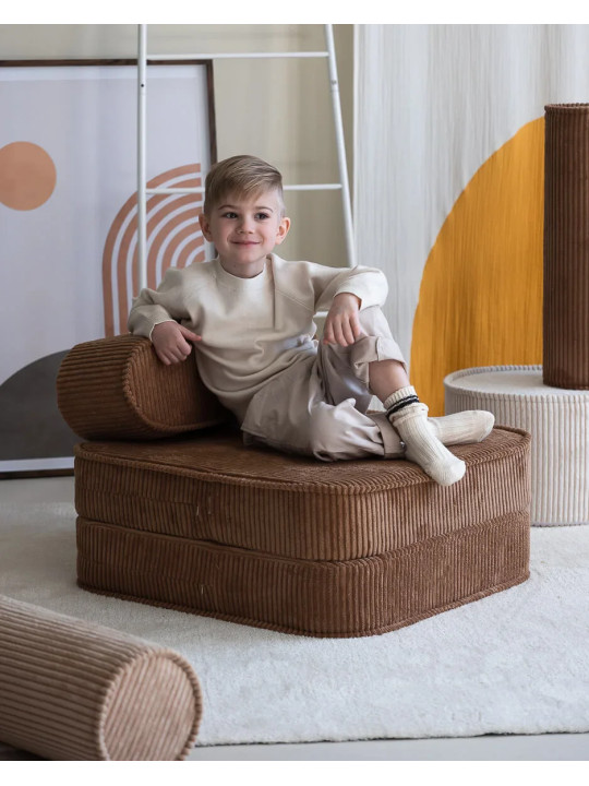 Poltrona per bambini Flip in velluto a coste marrone - Wigiwama