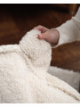 Pouf a sacco orsetto in tessuto teddy bianco - Wigiwama