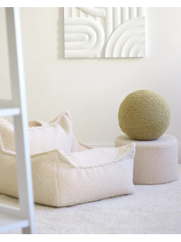 Cuscino a forma di palla rotonda verde matcha per bambini - Wigiwama