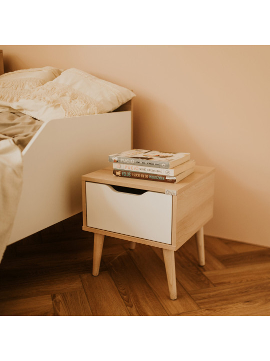 Children Bedside table Sofie in natural wood - Little Sky