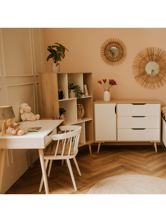 Children's Desk Sofie in natural / white wood - Little Sky
