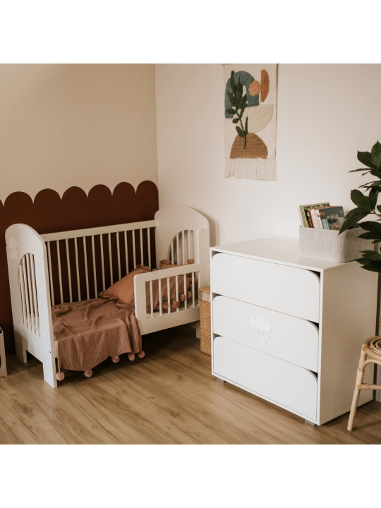 White Baby Cot with Removable Sides 60x120 Nel Cloud - Little Sky