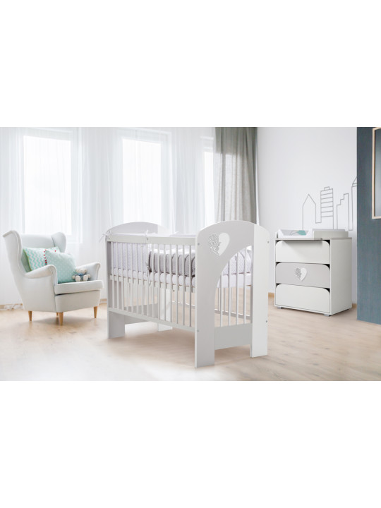White Baby Cot with Removable Sides 60x120 Nel Heart - Little Sky