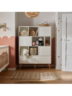 Low Bookcase for Children and Kids Bedroom in White/Natural Wood - Nordic Scandinavian design - Swing Collection by Pinio