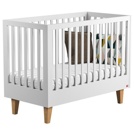 Cot Bed 60x120 Lounge collection by VOX in white and solid oak wood
